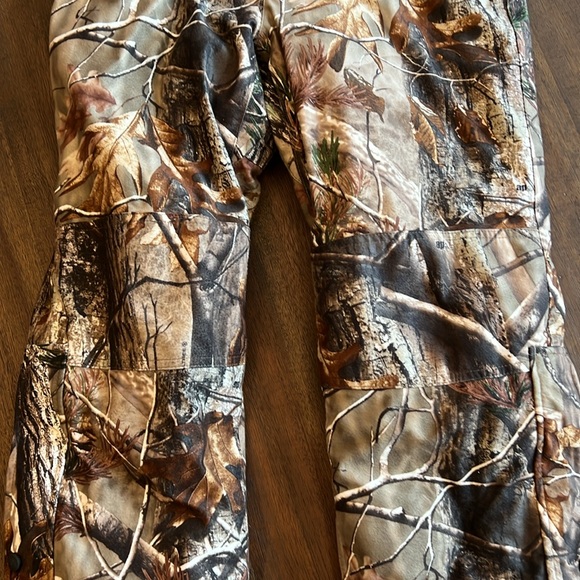 Remington lined insulated Camo Snow Bib Hunting Pant Size Youth 14-16 - Picture 4 of 11